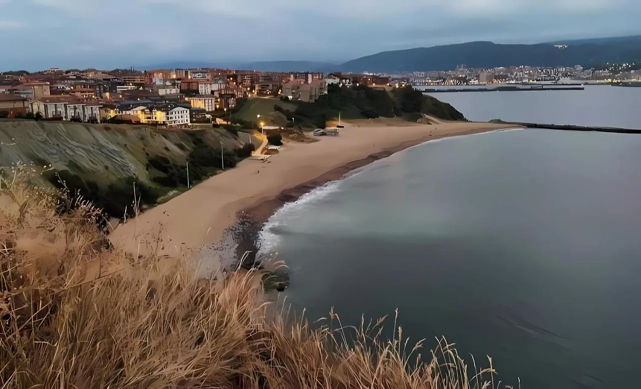 Getxo Surf Y Campoアパートメント アパート